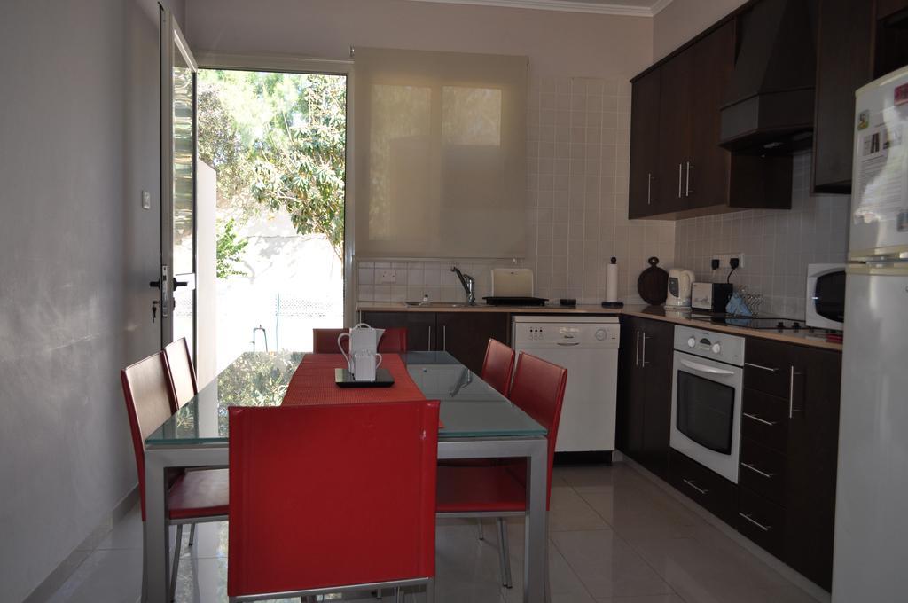 Sunset Garden Villa بيرفوليا المظهر الخارجي الصورة