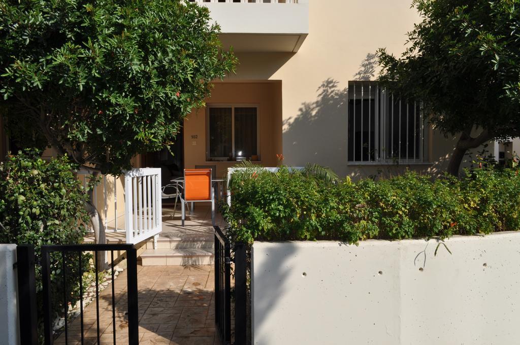 Sunset Garden Villa بيرفوليا المظهر الخارجي الصورة