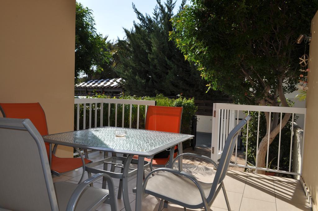 Sunset Garden Villa بيرفوليا المظهر الخارجي الصورة